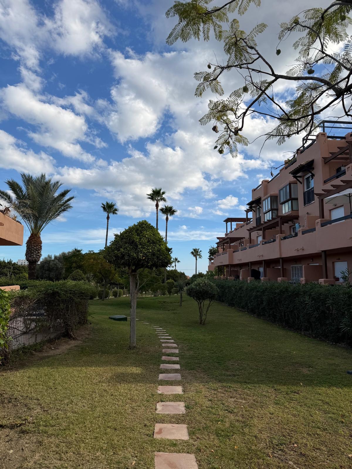 Piso en casares del sol